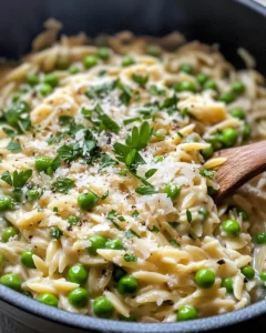 Homemade One-Pot Creamy Parmesan Orzo with Peas photo