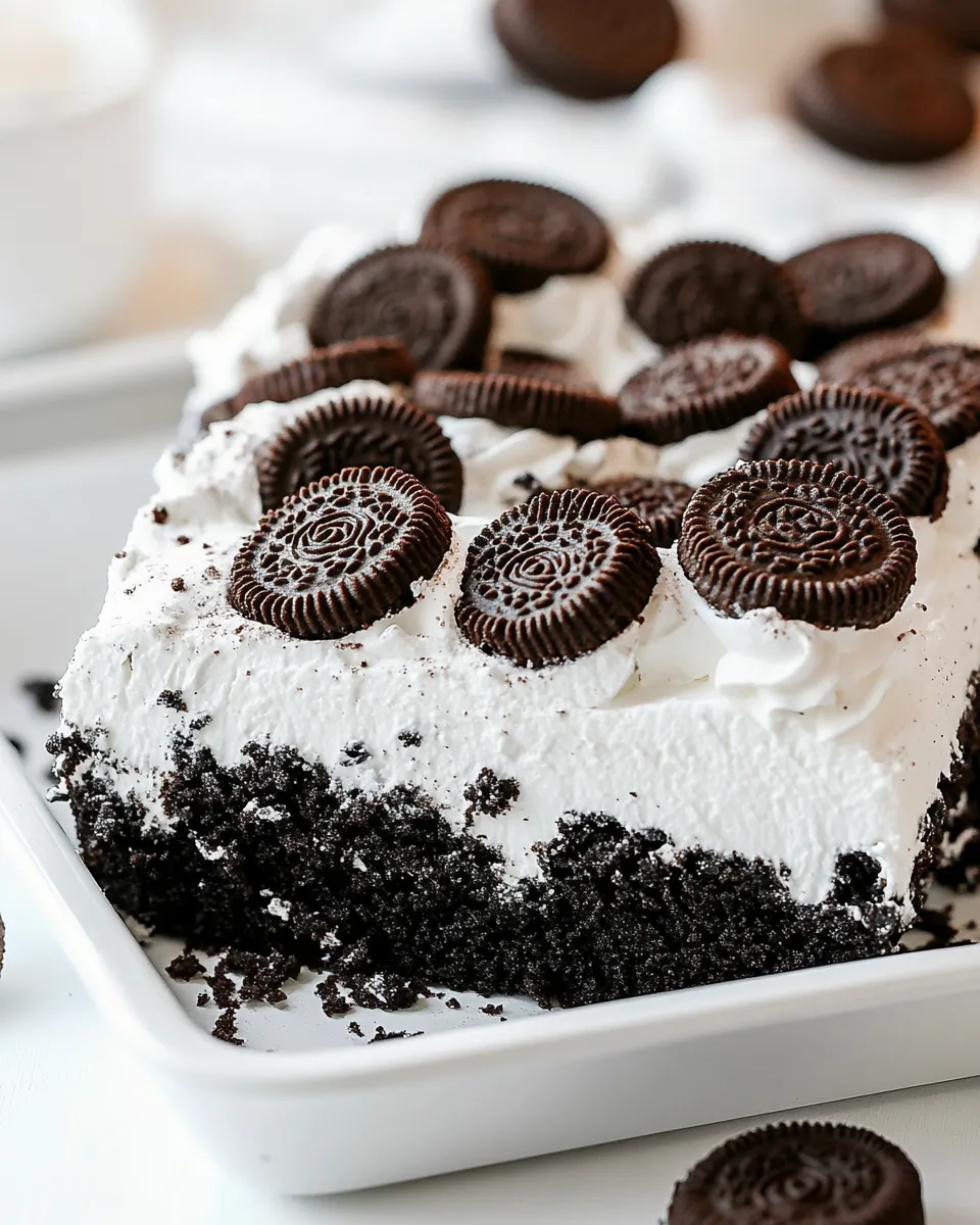Easy Oreo Pudding Poke Cake picture